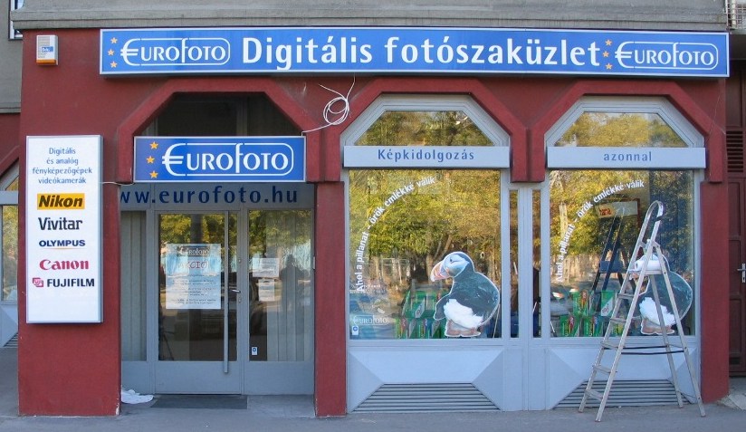 EuroFoto uveg ablak.jpg